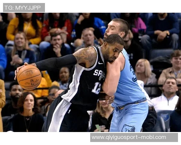 灰熊篮板优势明显却频频失手惨遭马刺逆转失利 灰熊篮板优势明显却频频失手惨遭马刺逆转失利